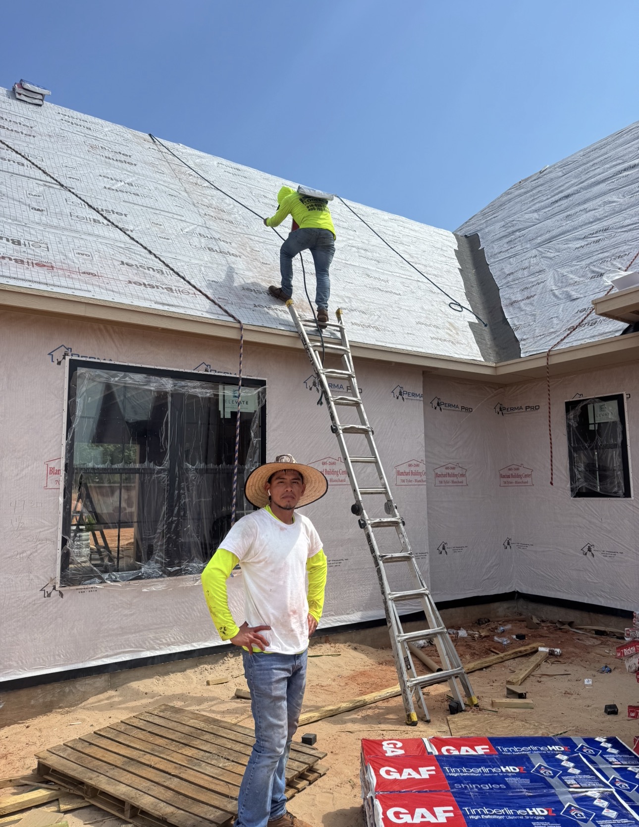 VH1 Roofing experts on a job site